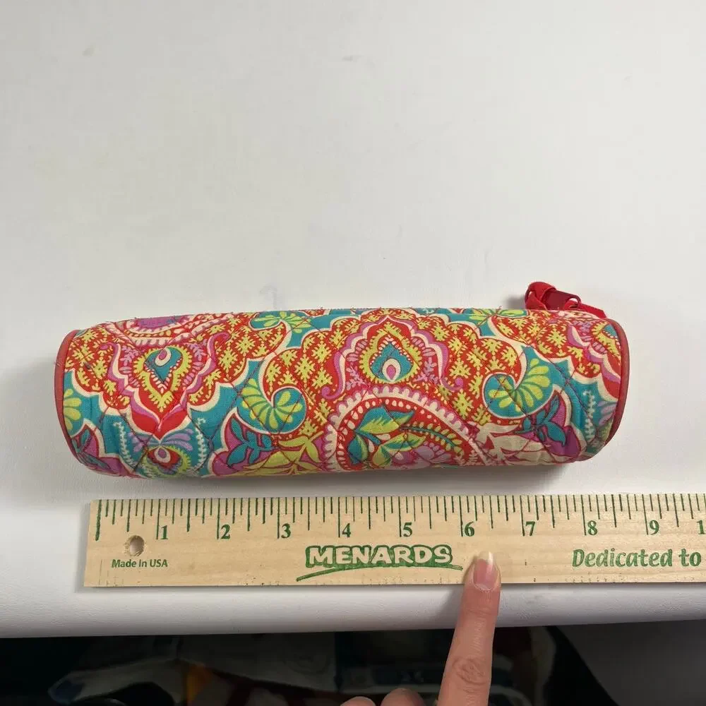 Vera Bradley On A Roll Zippered Case Paisley in Paradise Colorful Feminine